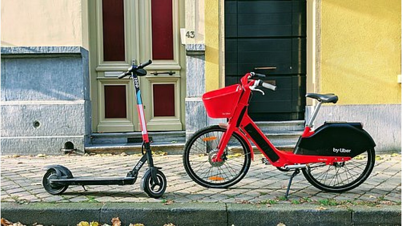Among the business models made possible by digitalization, various platforms such as AirBnB, Uber or car and bike sharing providers have an important place. (Picture: Lucian Alexe)